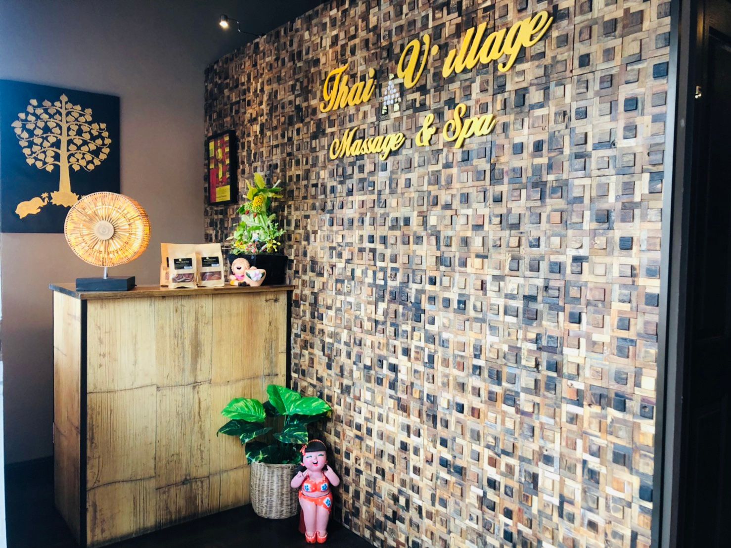 Our Treatments | Traditional Thai Massage